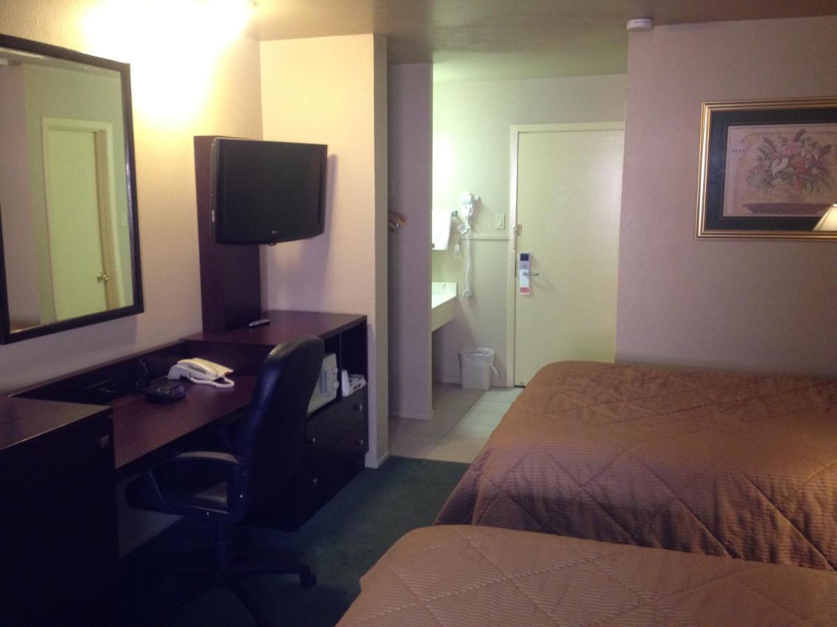 Colonial Inn Monahans Tx Ngoại thất bức ảnh